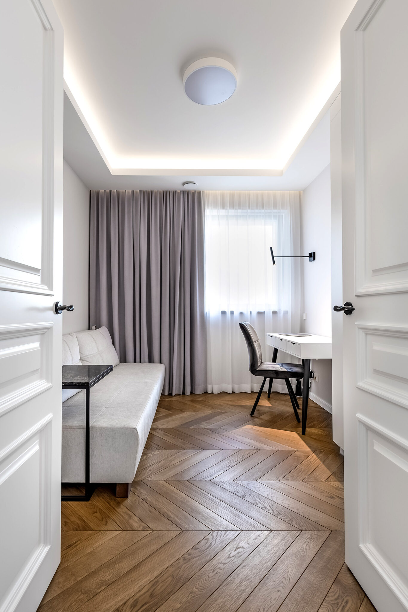 darbo kambario interjero dizainas Vilniuje